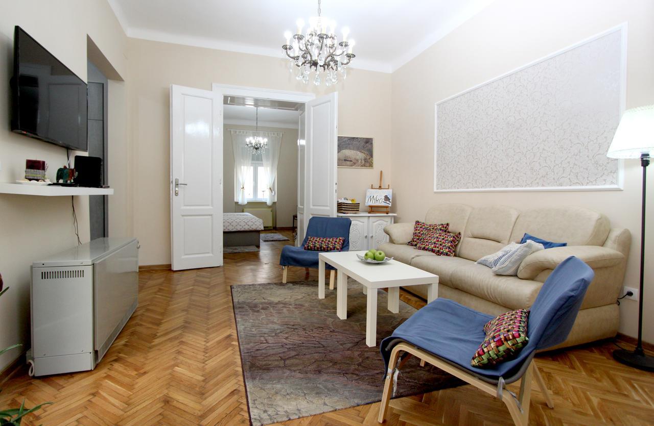 City Center Apartment Mika ベオグラード エクステリア 写真