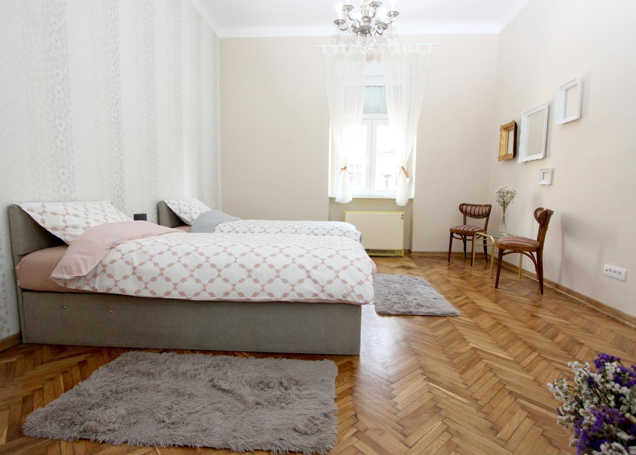 City Center Apartment Mika ベオグラード エクステリア 写真